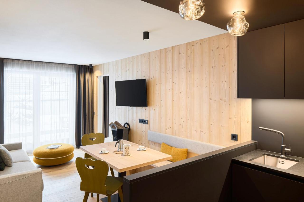 Movi Family Apart-Hotel ****S Corvara In Badia Εξωτερικό φωτογραφία